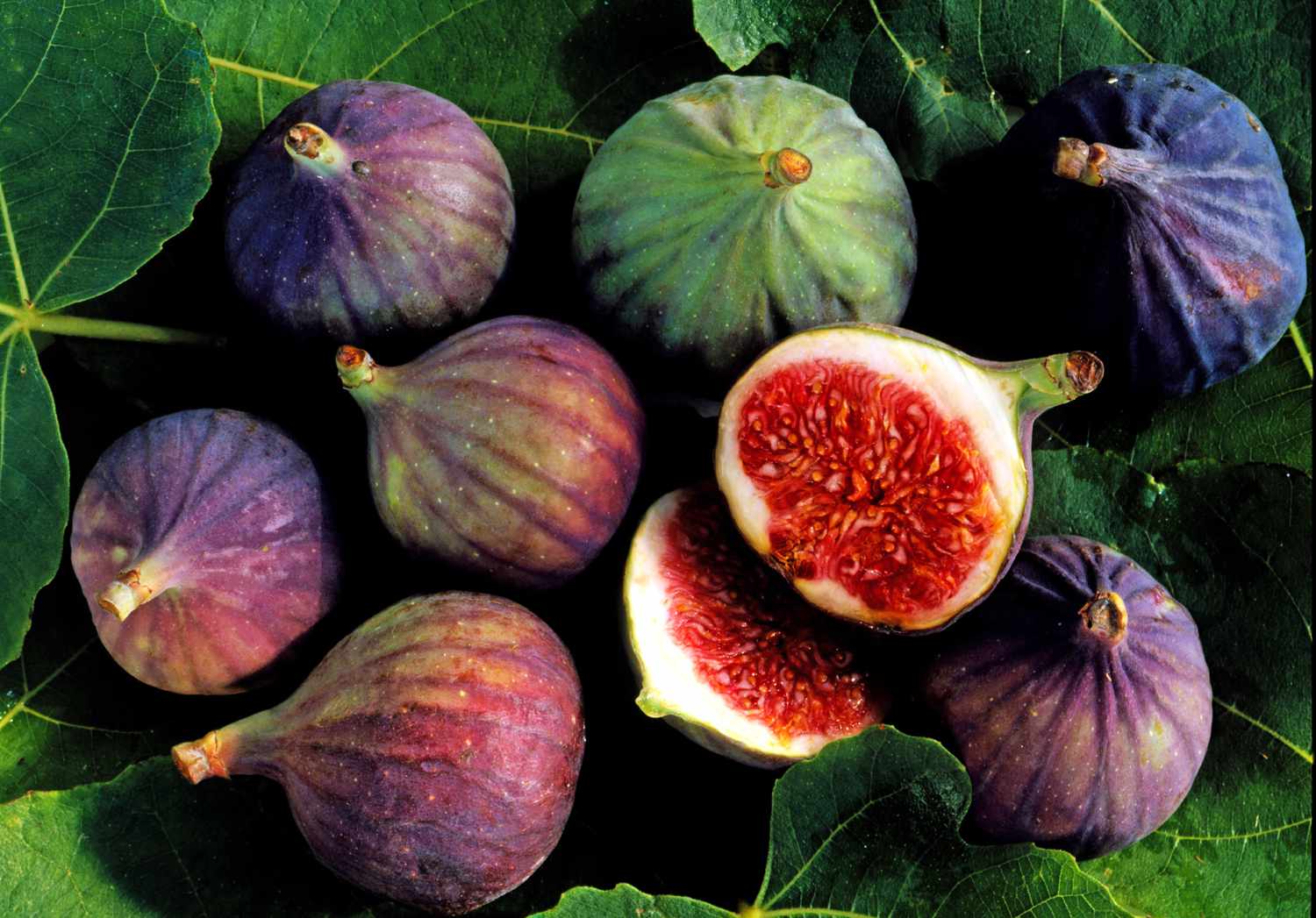 Figs Have 8 Health Benefits For Men.
