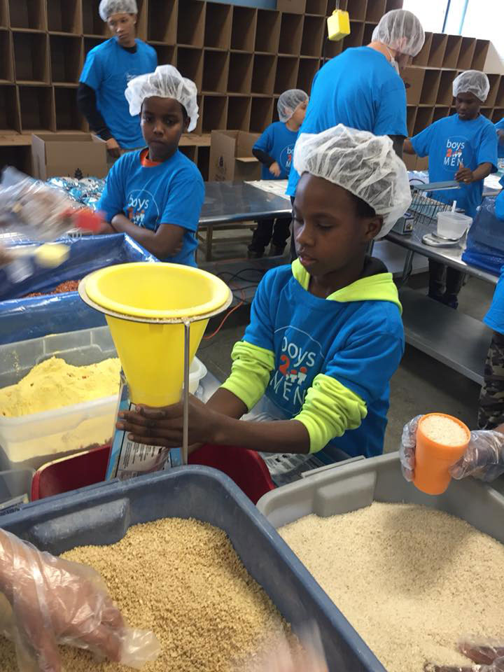 teenage volunteer programs Des Moines IA