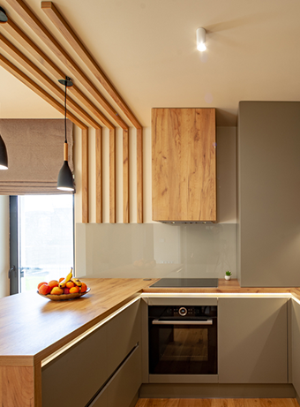 Renovate builders build contractor Seattle